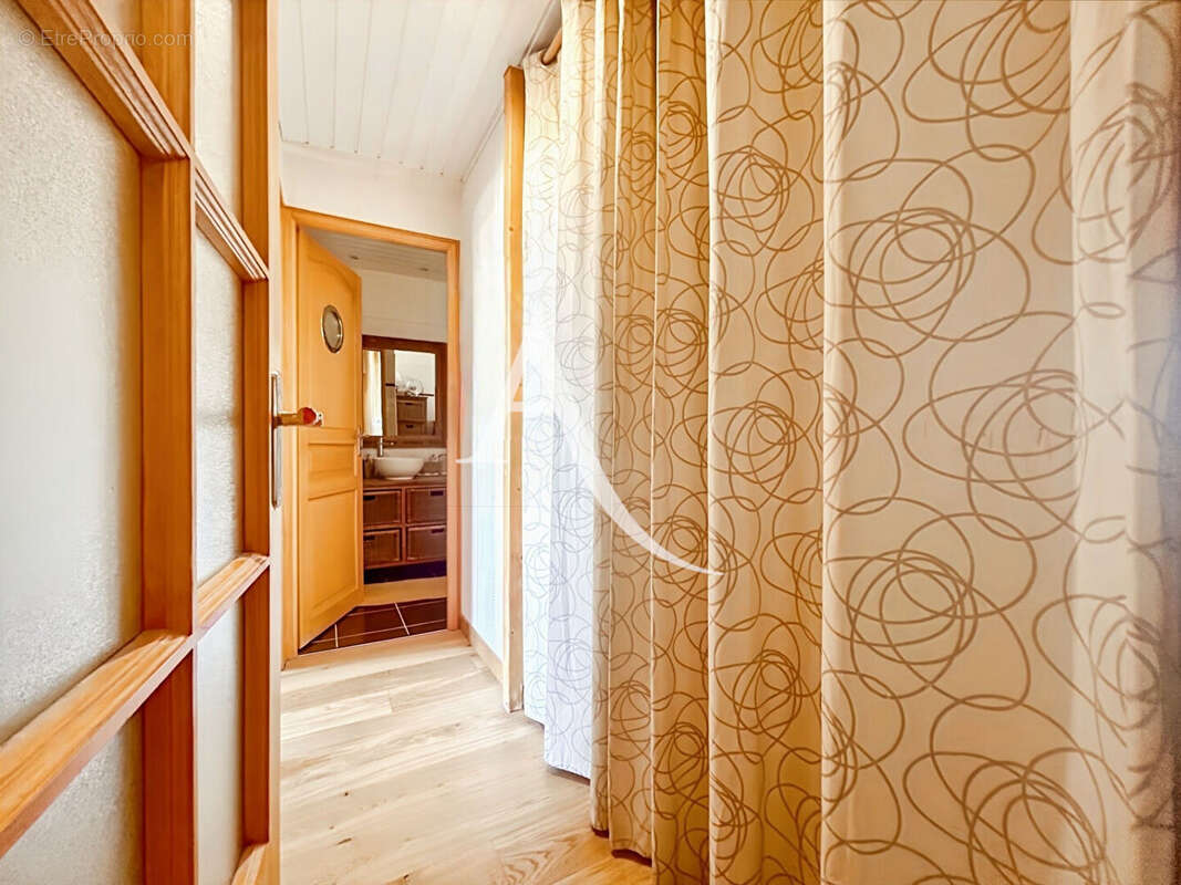 Appartement à BOIS-D'ARCY