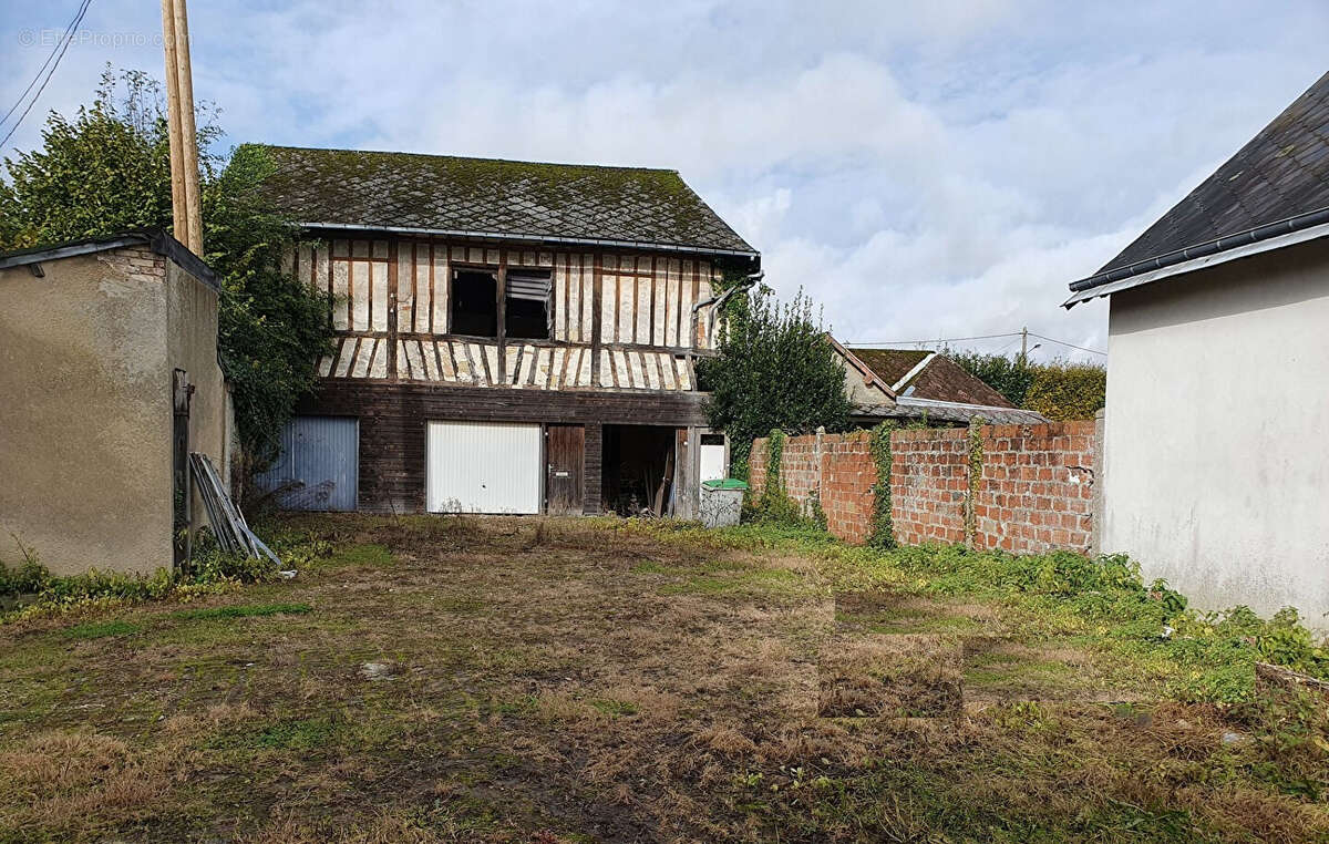 Terrain à SAINT-ROMAIN-DE-COLBOSC