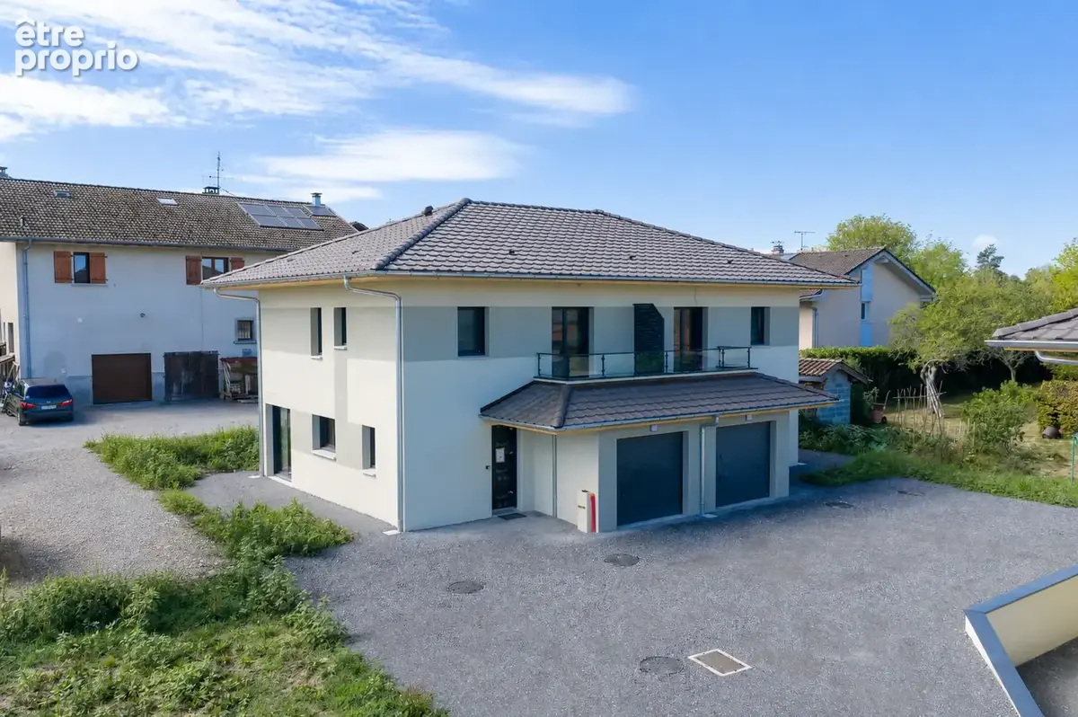 Maison - 108m2 - 4 pièces - photo 1