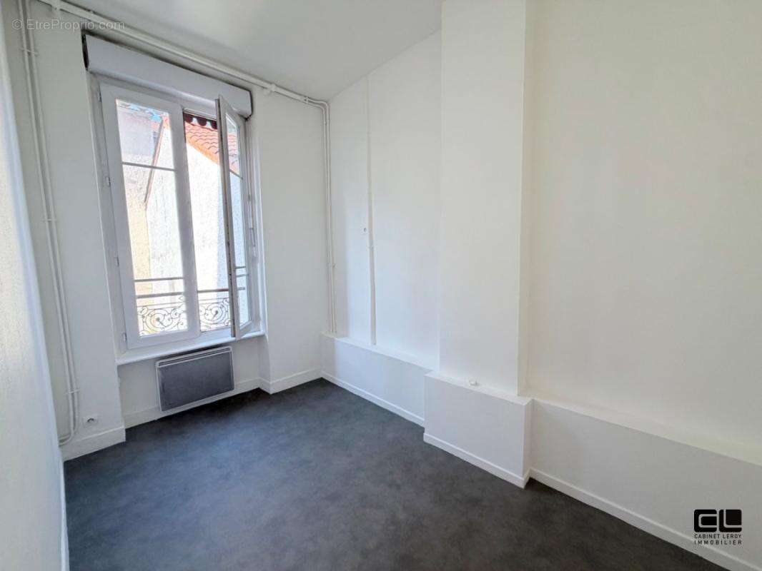 T2 rue jaquard au pied de la mairie - photo 18