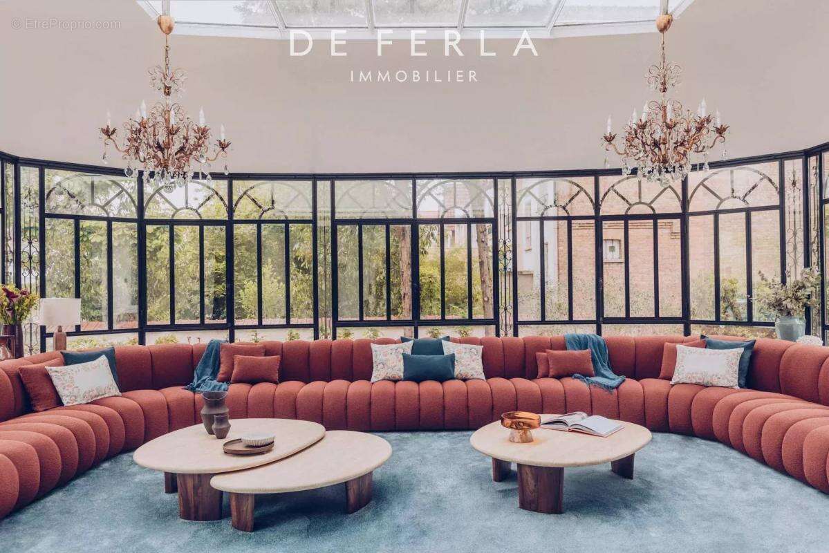 Maison à SAINT-MAUR-DES-FOSSES