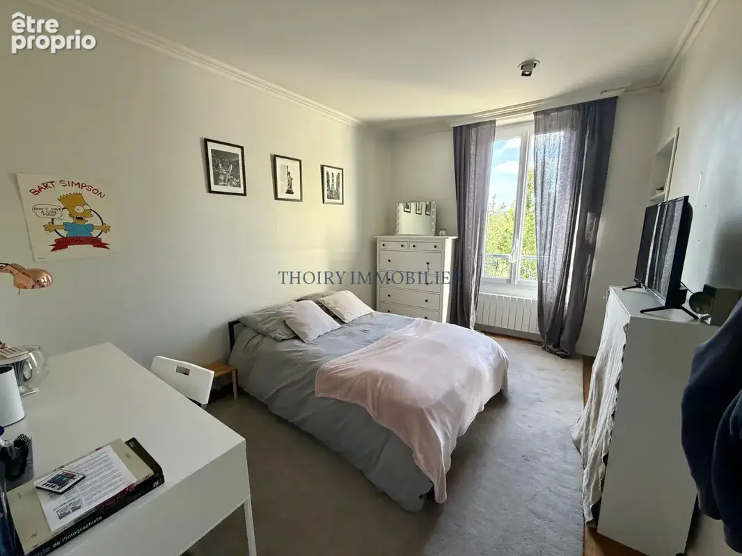 Thoiry centre village. Maison ancienne de 6 pièces sur 371 m2 de terrain. - photo 16