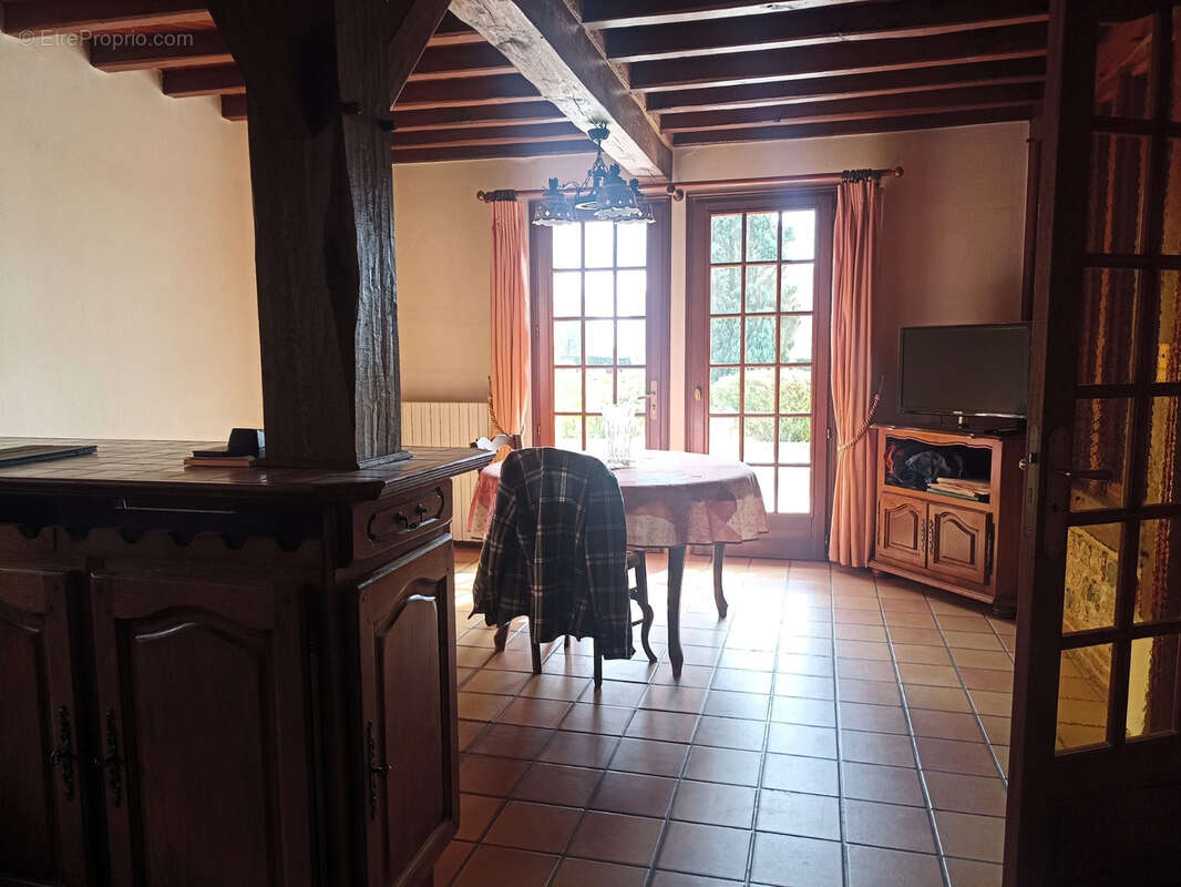 Maison à SAINT-JOUIN-BRUNEVAL