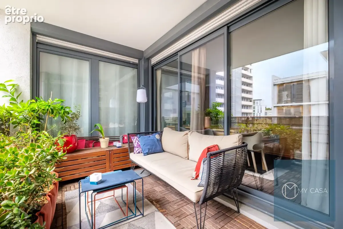 BACHUT / MONPLAISIR - Superbe T4 de 80 m2 avec Balcon Sud 6 m2 - photo 7