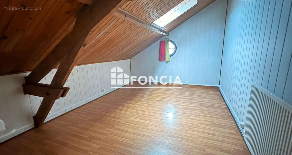 Maison à PUSSAY