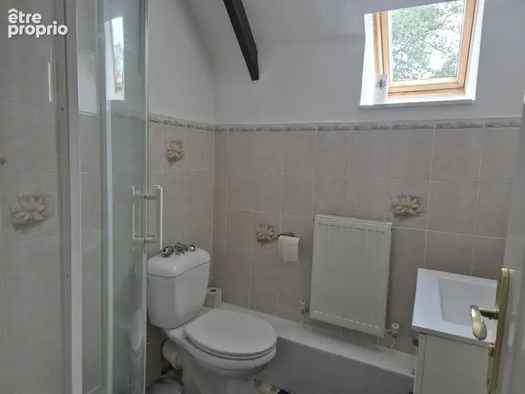 ncien Presbytère de Charme avec beaux volumes et terrain att - photo 11