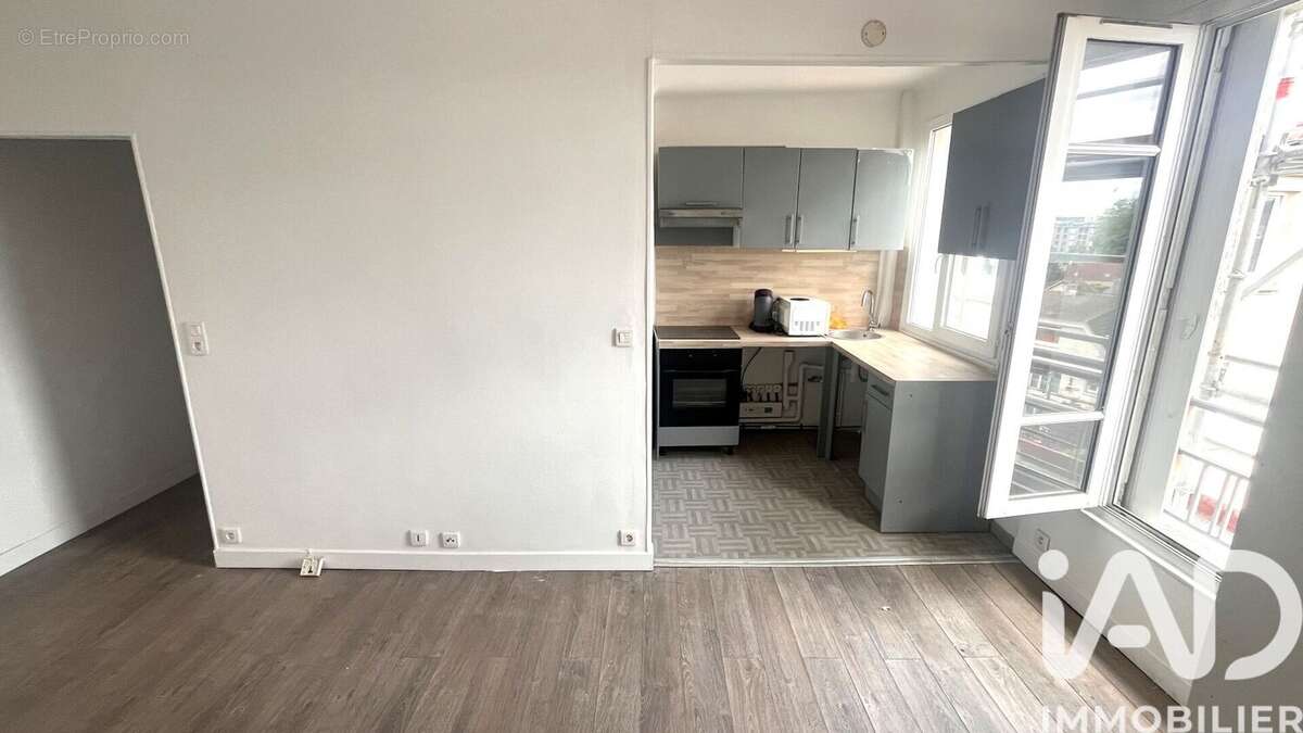 Photo 2 - Appartement à VILLENEUVE-LE-ROI