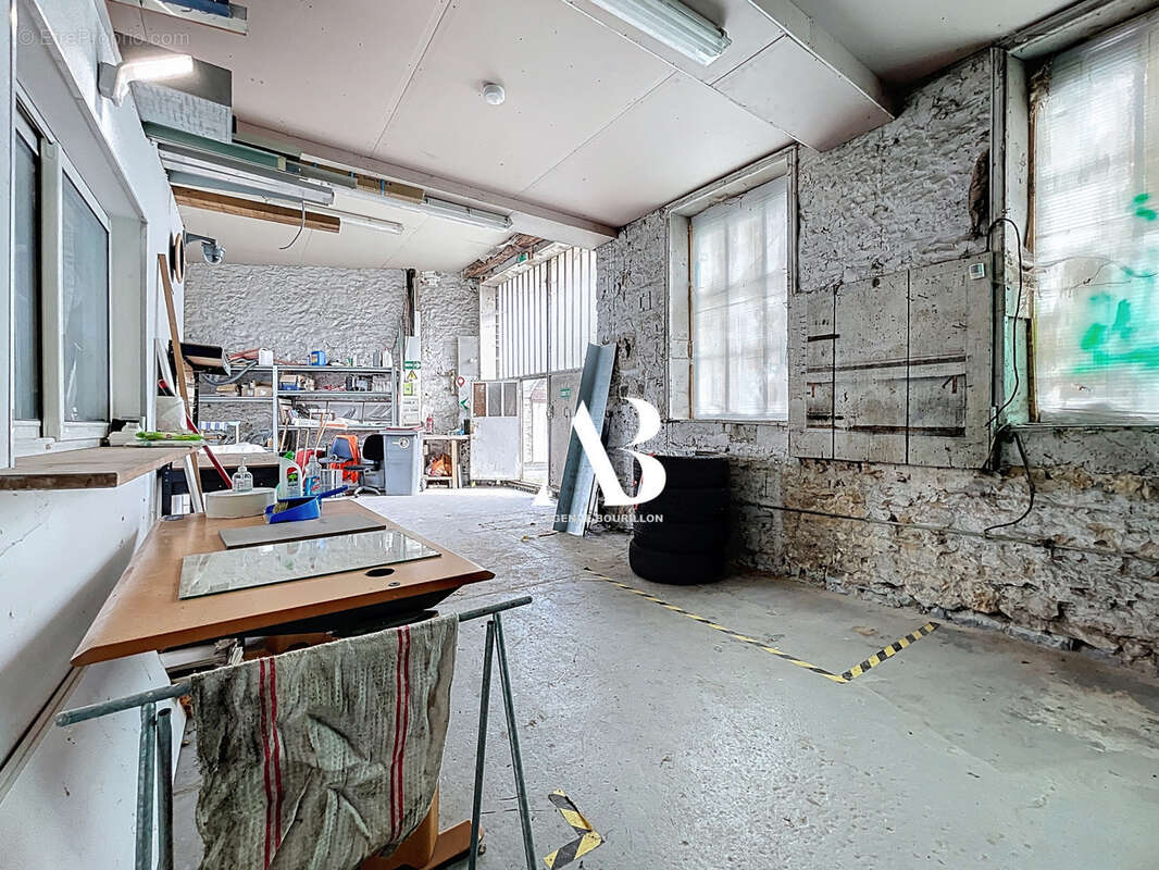 Maison à MONTIGNY-LENCOUP