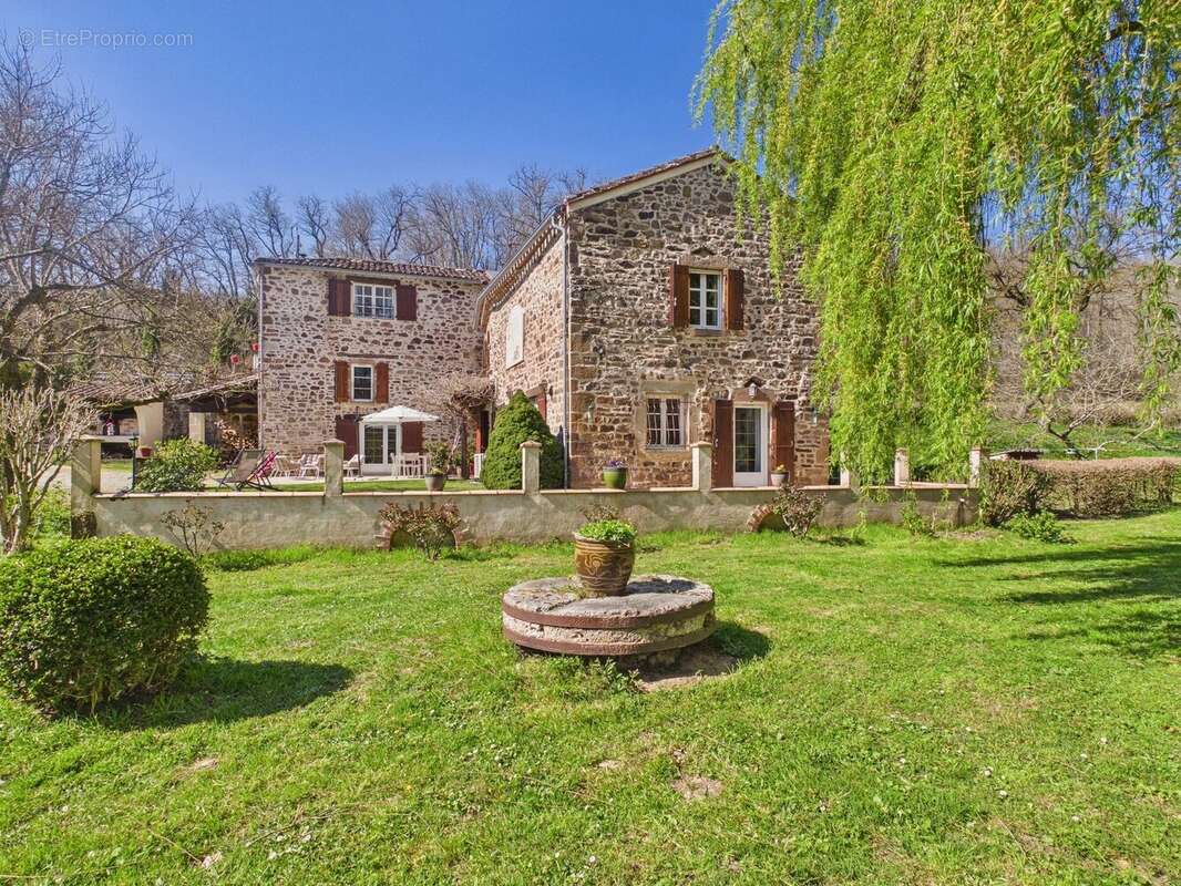 Maison à CORDES-SUR-CIEL