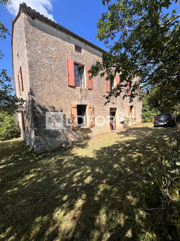 Maison à GOURDON