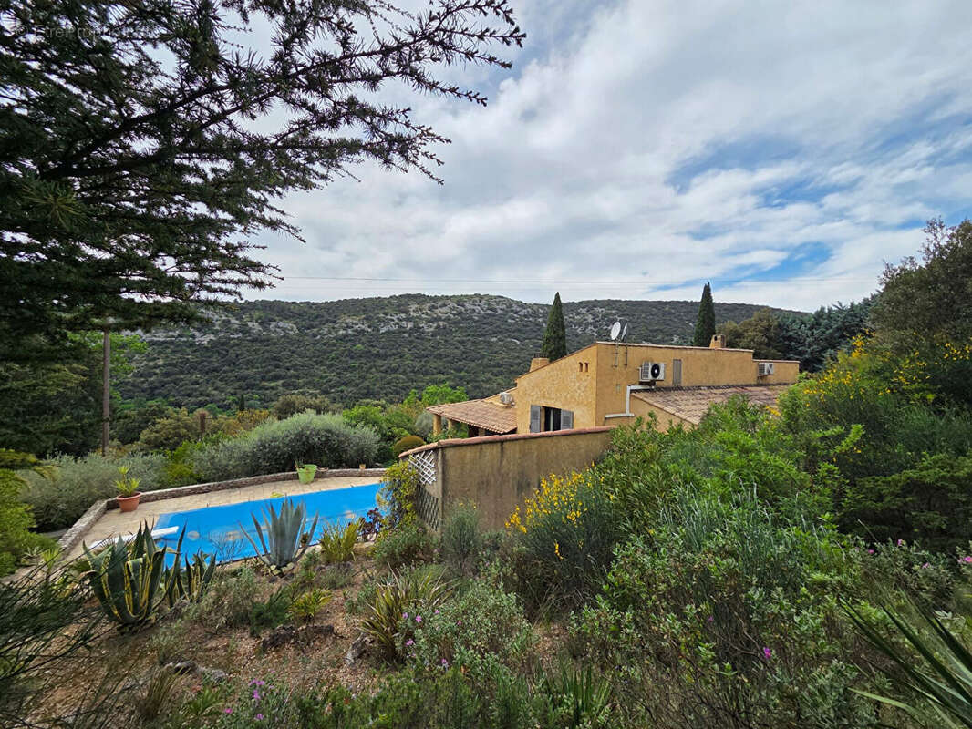 Maison à SAINT-MARTIN-D'ARDECHE