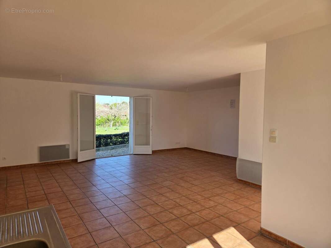 Photo 3 - Maison à GENSAC