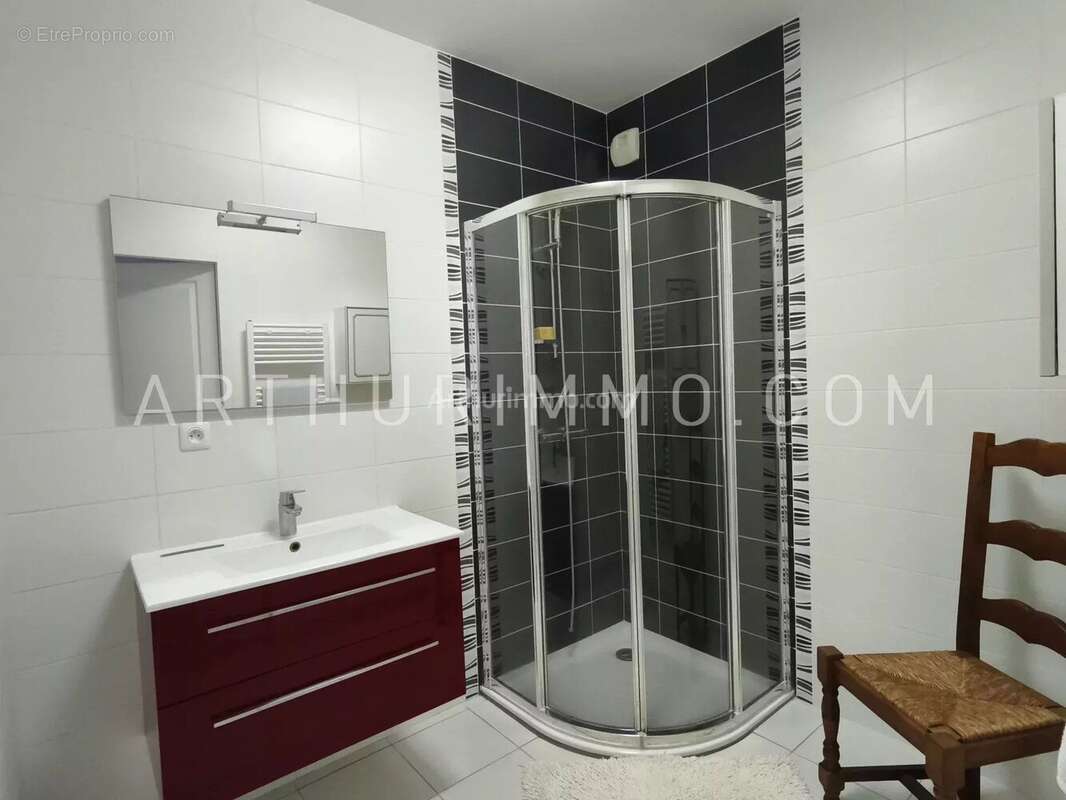 Appartement à DAVEZIEUX