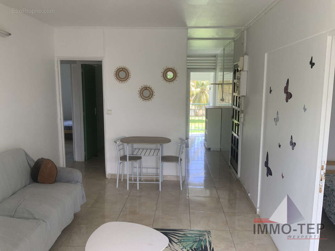 Appartement à LES ABYMES