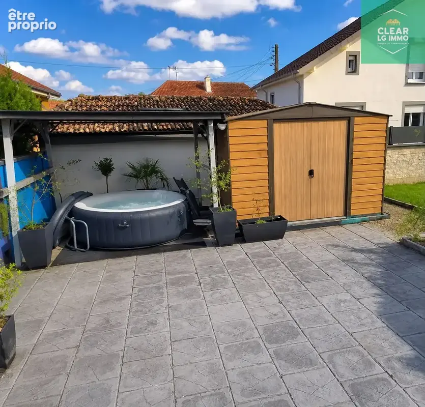 Maison mitoyenne 5 pièces avec jardin et terrasse - photo 2