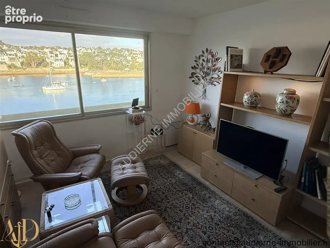 Grand duplex de 106 m2 avec ascenseur - très belle vue sur le port - à 200m du centre-ville et de la plage - photo 6