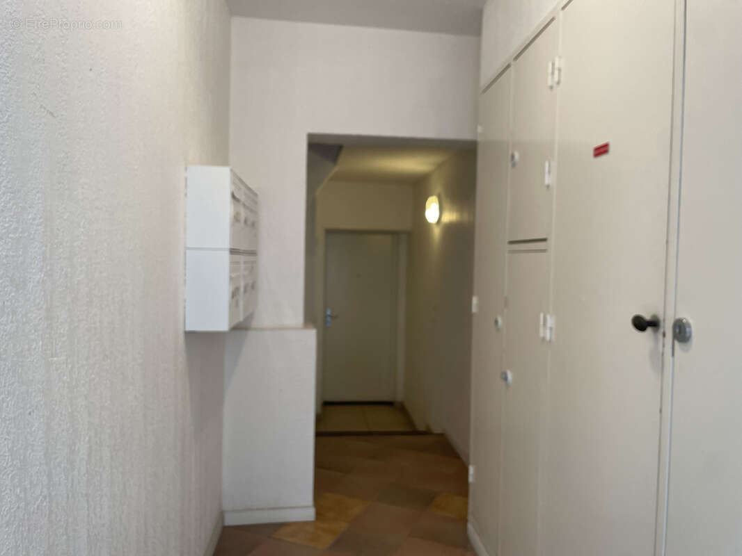 Appartement à CUERS