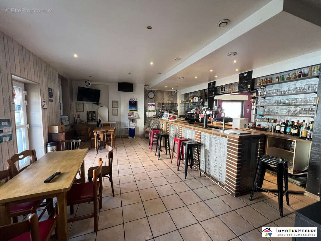 160 m² à Heuchin  - photo 2