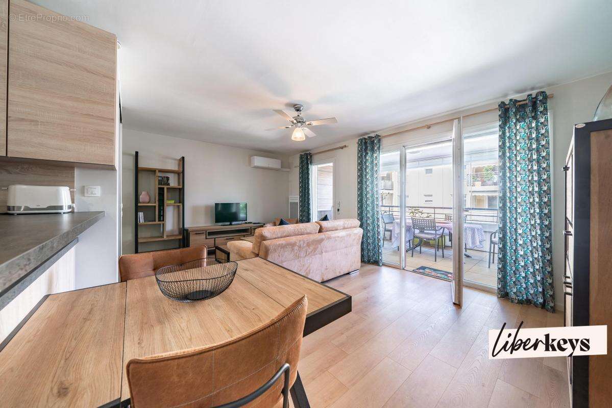 Appartement à SAINT-RAPHAEL