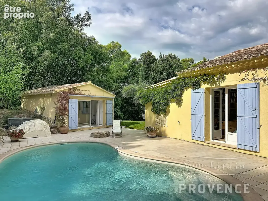 Au calme mais proche des commodité, belle villa avec studio et pisicne - photo 1