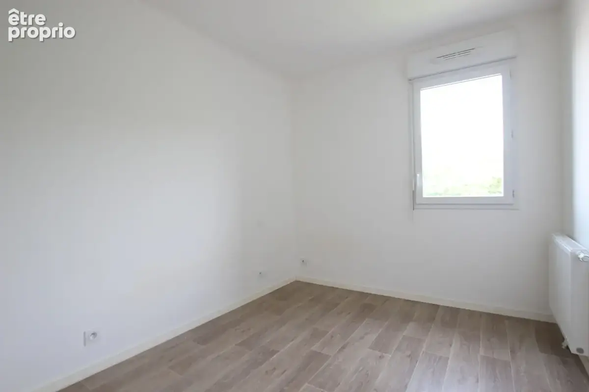 Appartement Pont Pean 3 pièce(s) 64 m2 Dernier étage ? Plein Sud ? Garage + balcon - photo 5