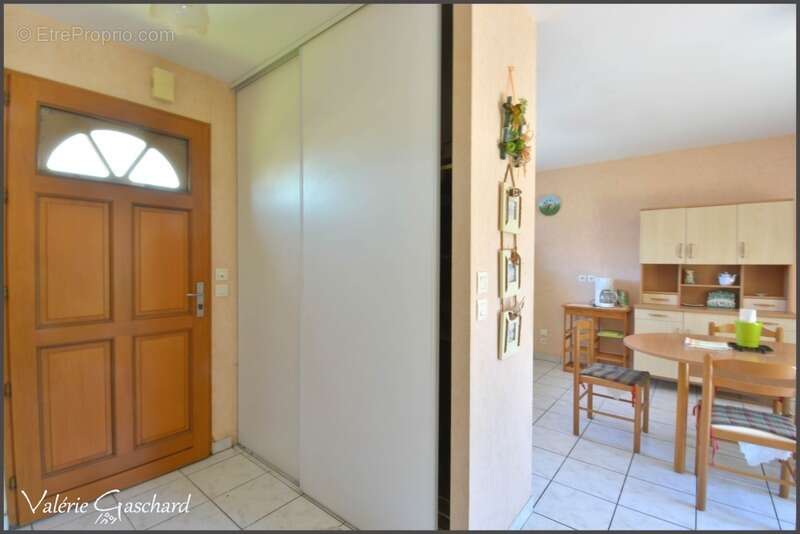 Maison à SAINT-SEURIN-SUR-L&#039;ISLE