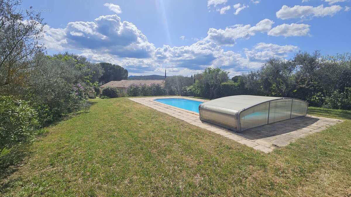 Maison à LE VAL