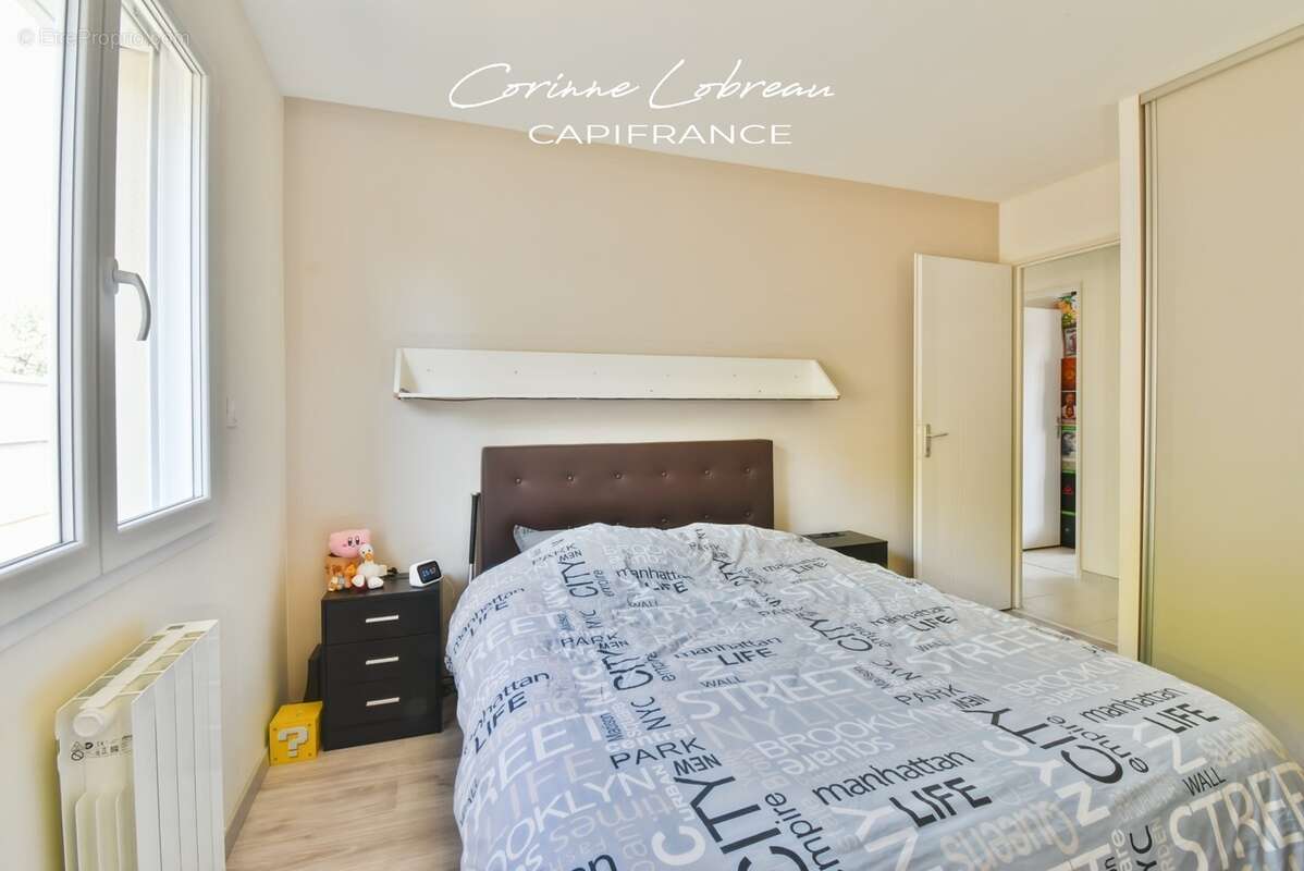 À vendre – Maison de plain-pied de 2024 à Vonnas – 3 chambres – Garage – Terrain de 550 m² - photo 10