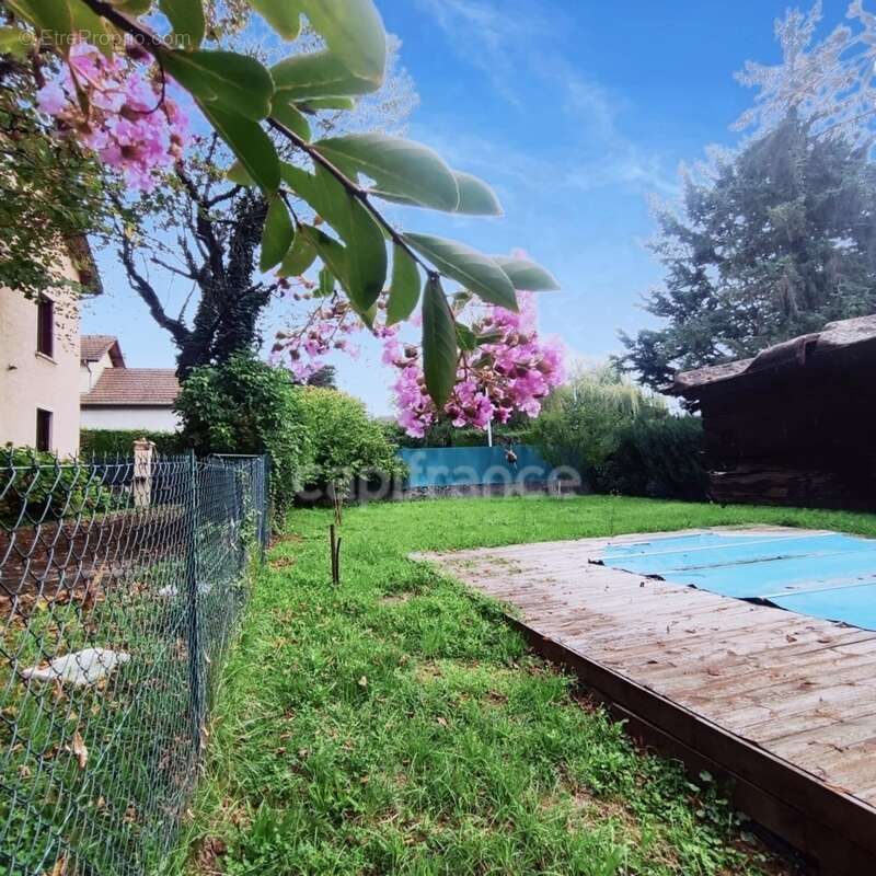 Maison à LES AVENIERES