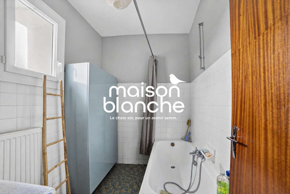 Maison à THENEZAY