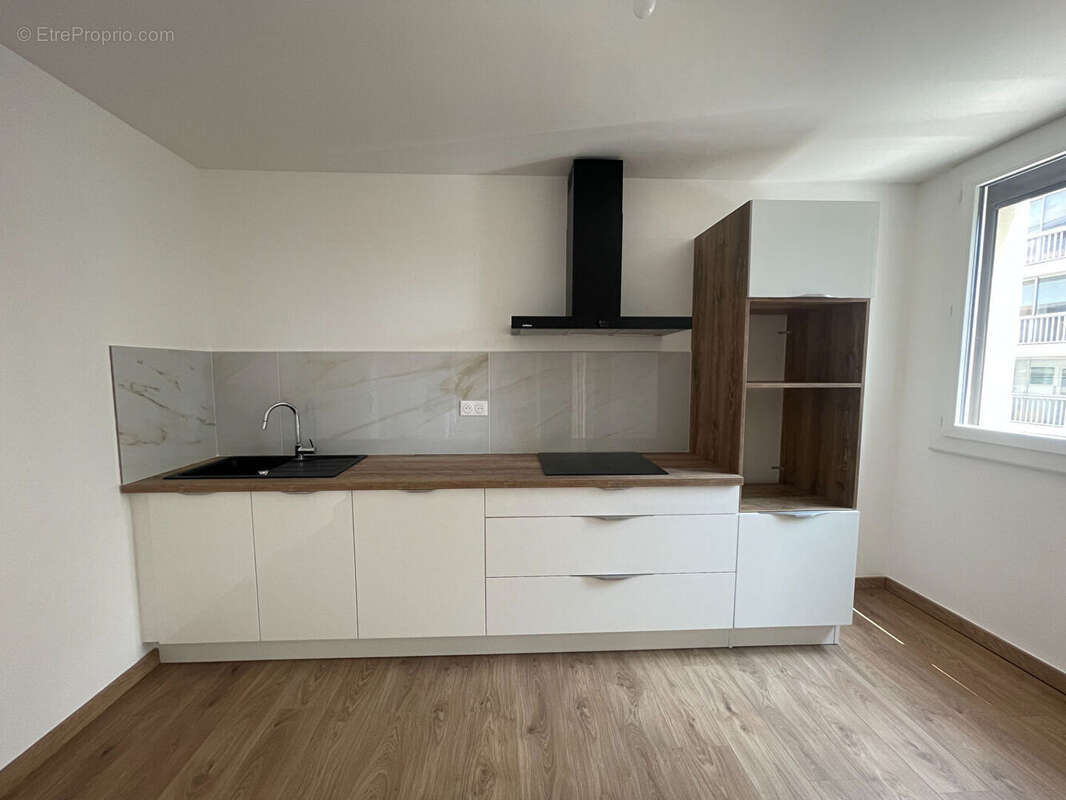 Appartement à CARRY-LE-ROUET