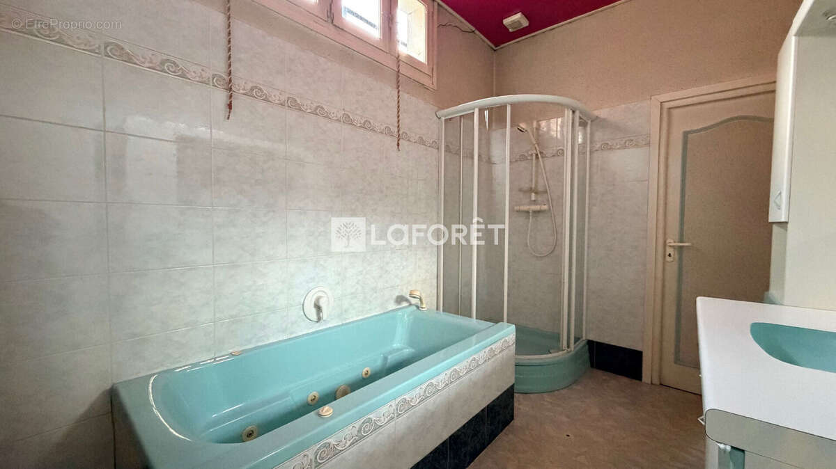 Maison à SAINTE-MENEHOULD