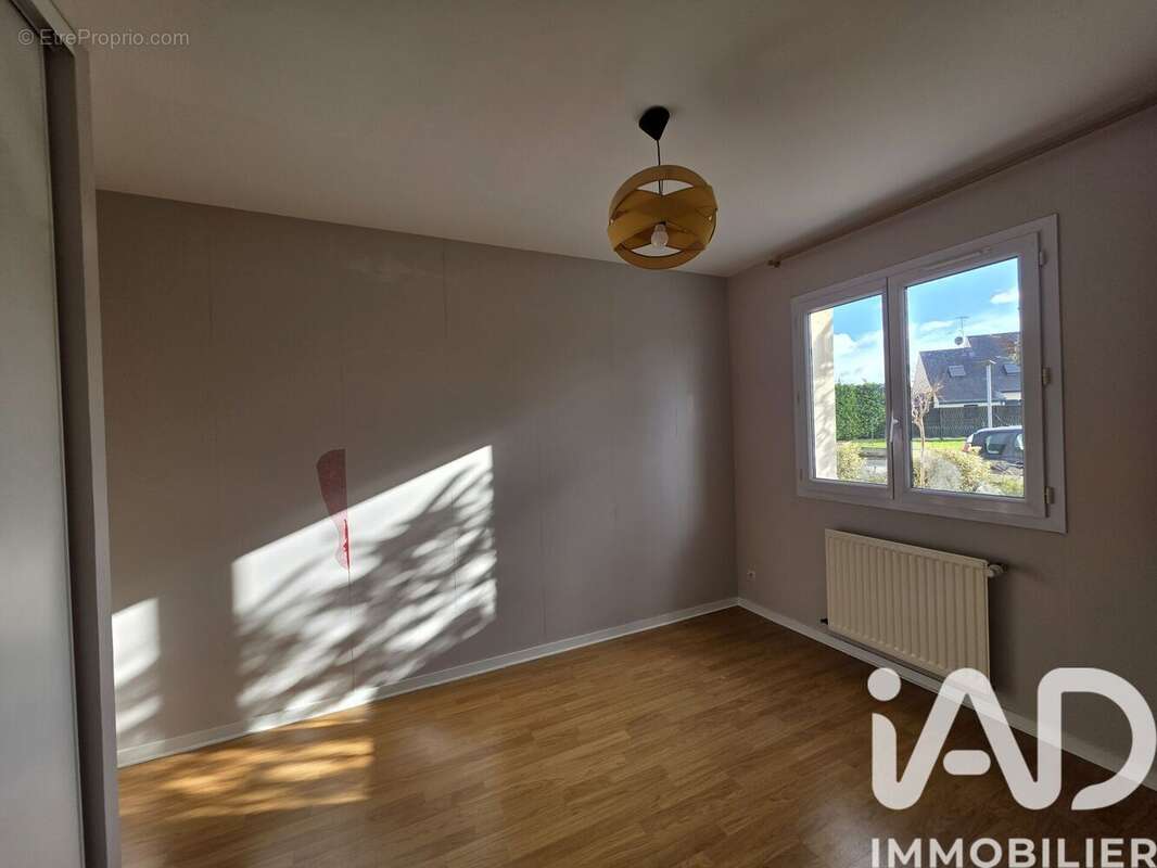 Photo 7 - Maison à SAINT-CLEMENT-DE-LA-PLACE