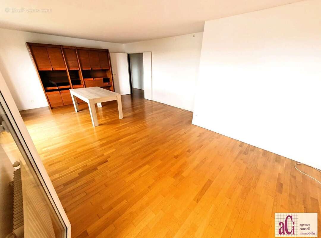 Appartement Fresnes 4 pièce(s) 98.79 m2 dernier étage avec terrasse - photo 4