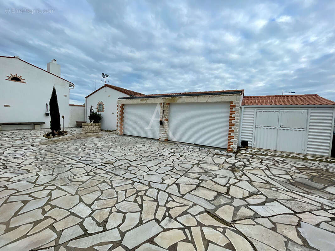 Maison à L'AIGUILLON-SUR-MER