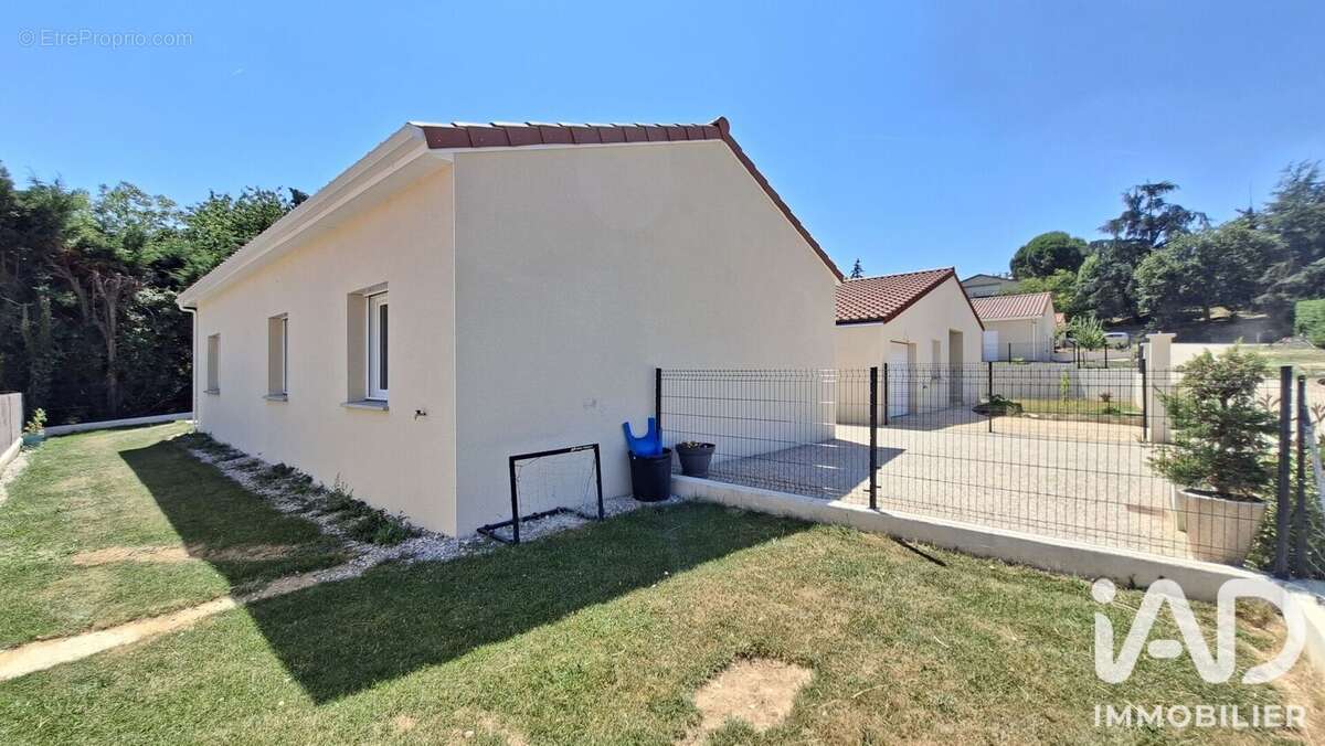 Photo 4 - Maison à DAVEZIEUX