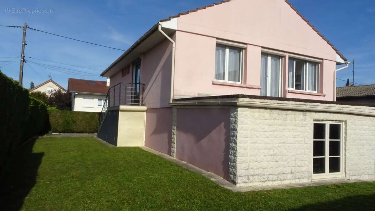 Maison à CHEVIGNY-SAINT-SAUVEUR
