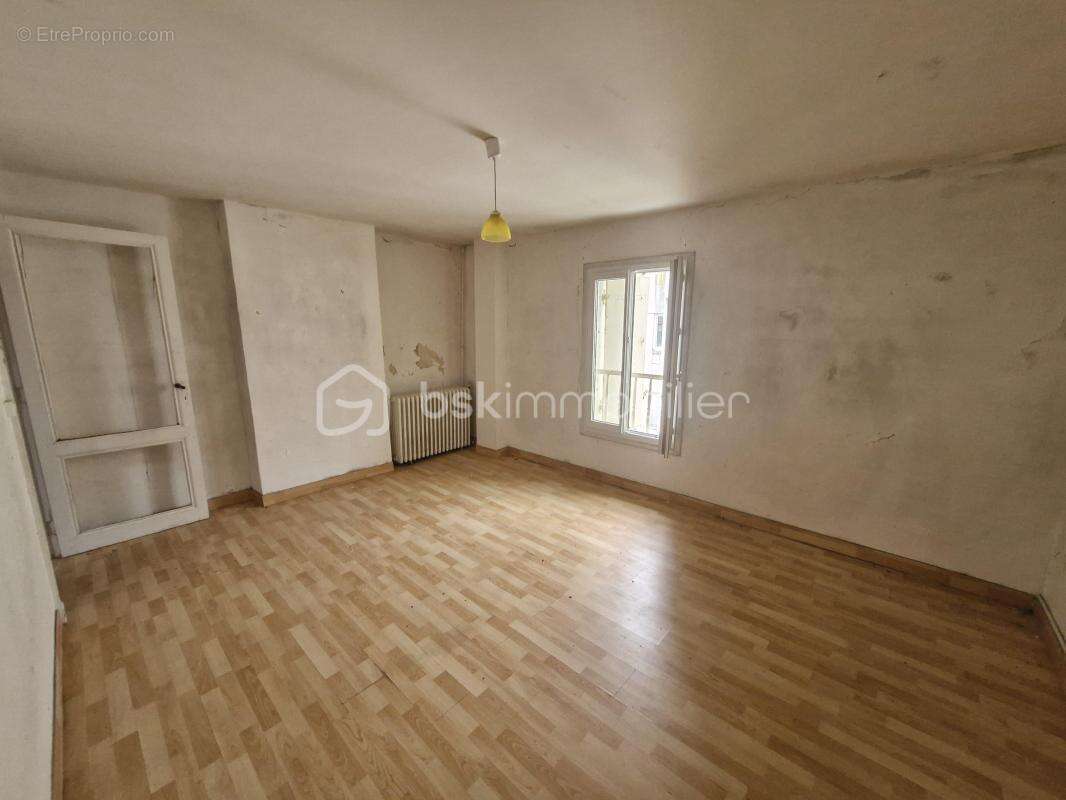Maison de ville de 118m2/Immeuble de rapport à Sainte-Foy-La-Grande à rénover - photo 13