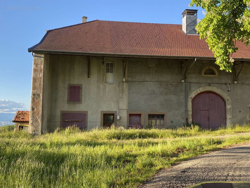 Maison à PRESILLY