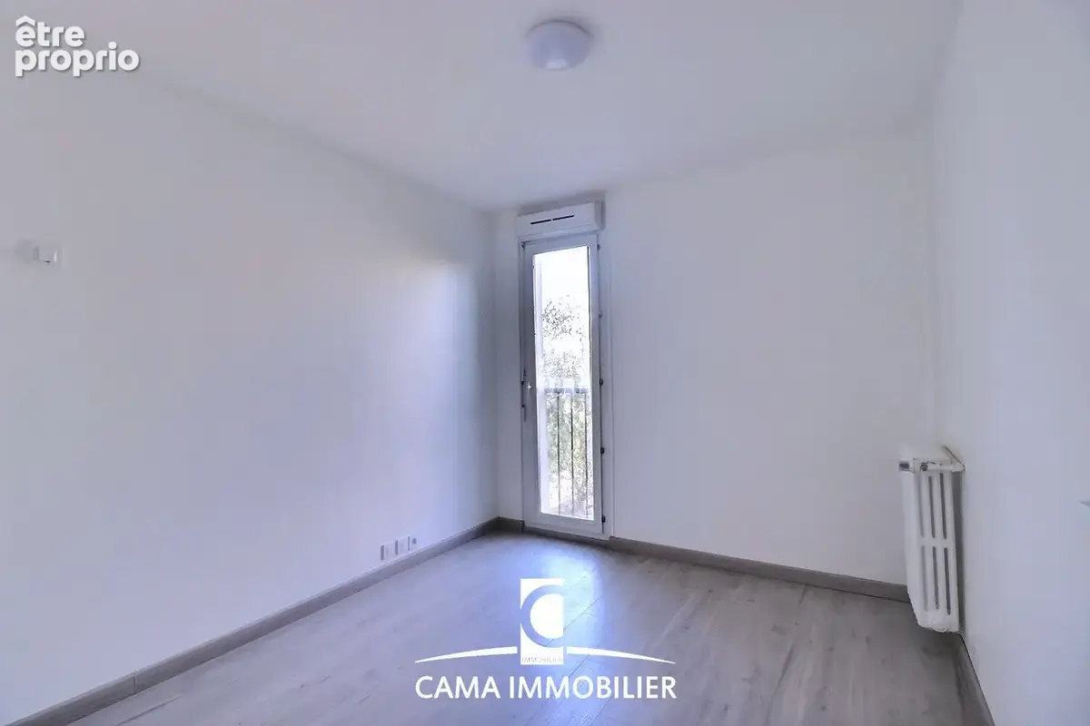 Appartement 4p renové - 3 chambres - parking - cave - photo 6