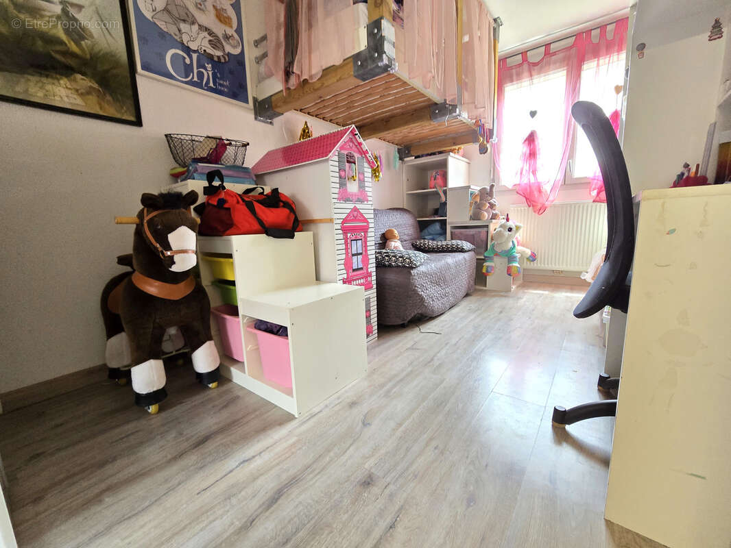 Appartement à MEYTHET