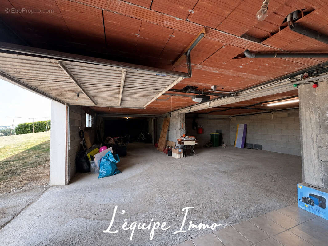 Maison T5 avec sous-sol, piscine et vue panoramique - photo 13