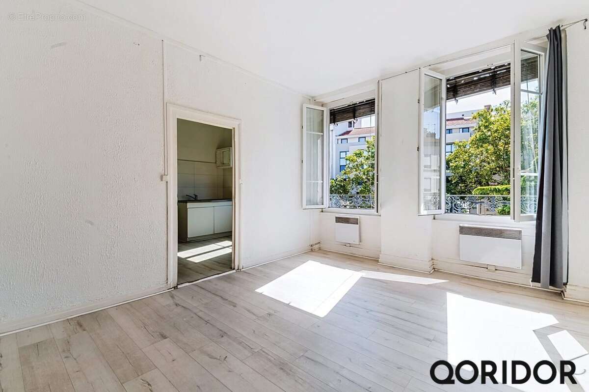 Appartement à LYON-7E