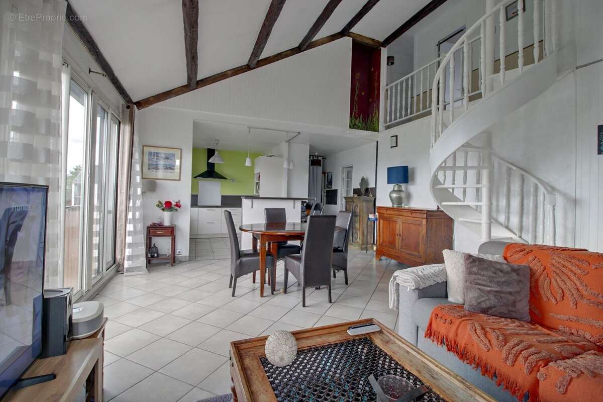 Appartement à ANDRESY