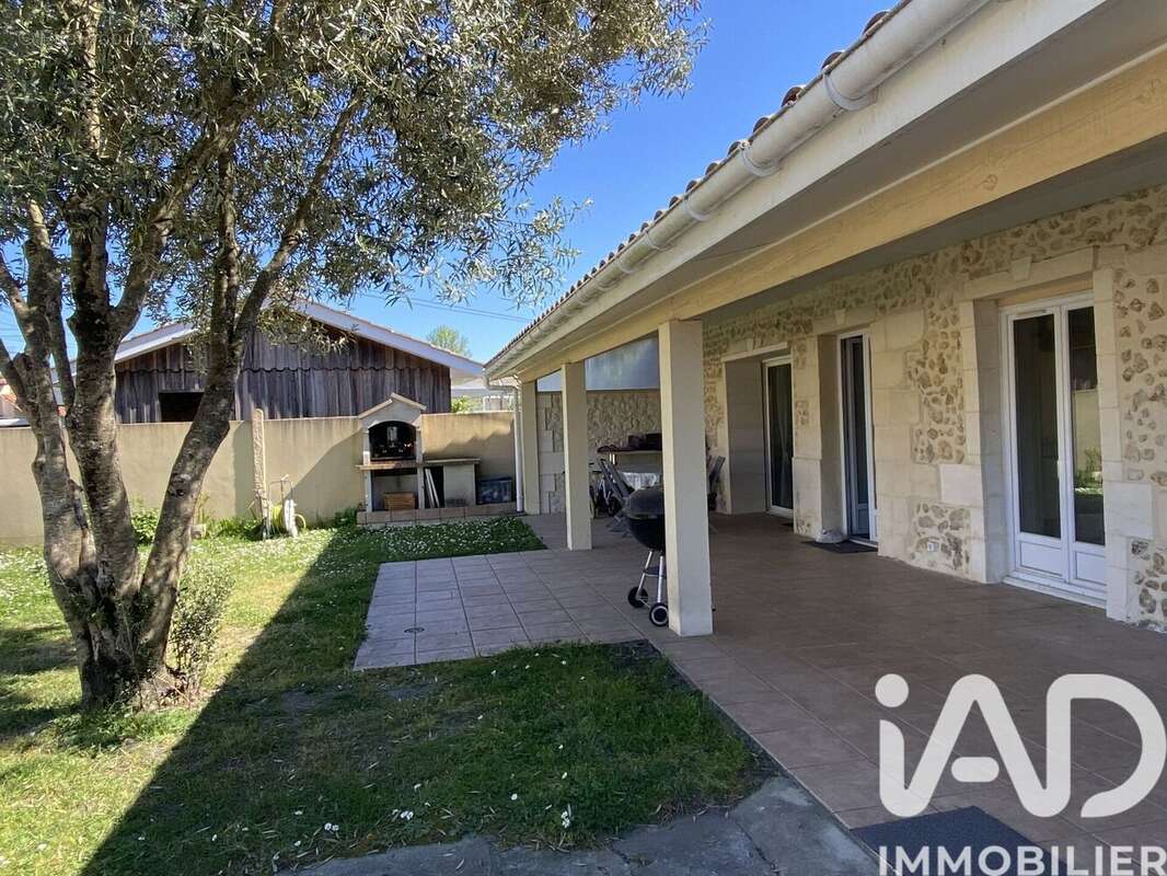 Photo 2 - Maison à LE TAILLAN-MEDOC