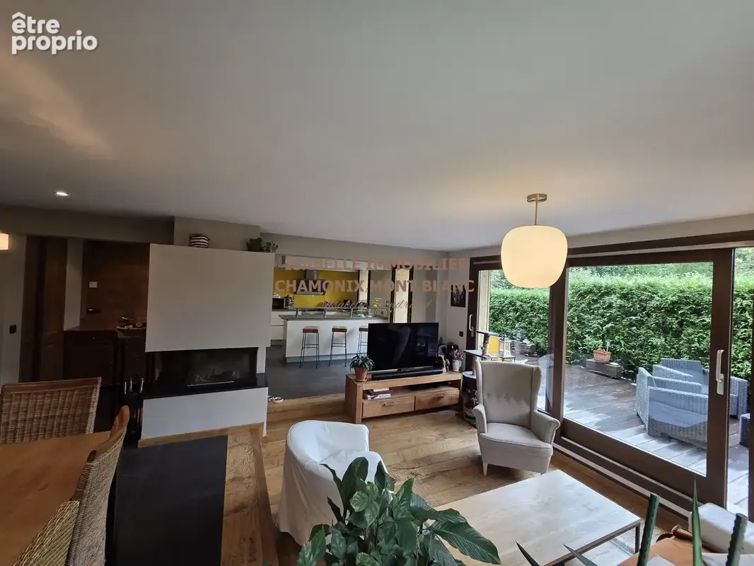 Appartement 5 pièces 120 m² à vendre à Chamonix-Mont-Blanc (74400) - photo 3