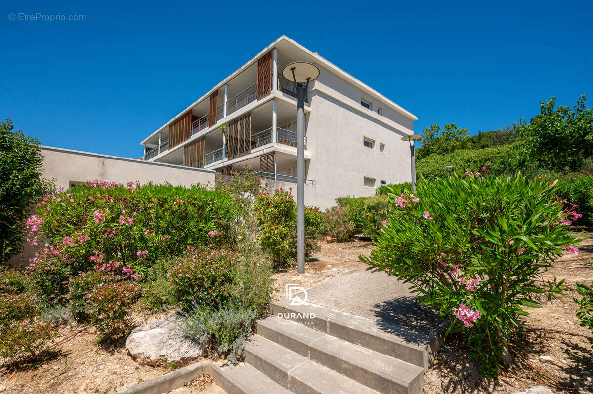 Appartement à MARSEILLE-13E