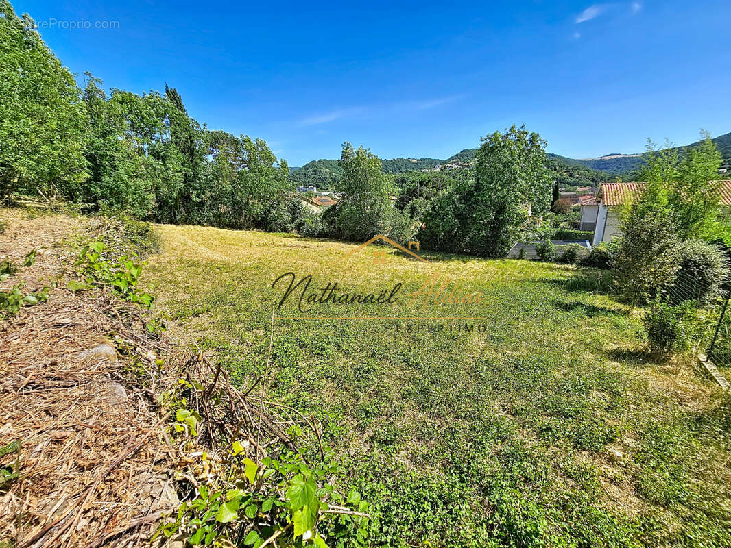 Grand terrain constructible aux Cazes - photo 5