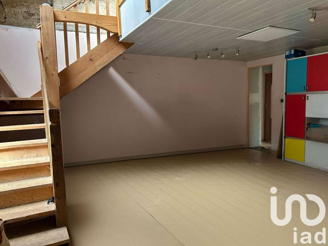 Maison 136 m² à Tierce  - photo 2
