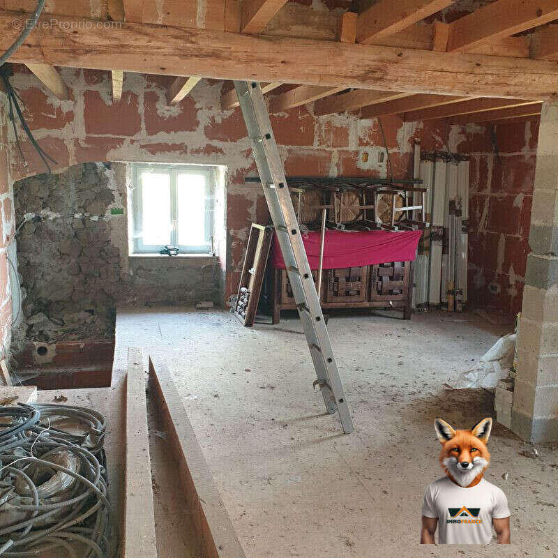 Maison 95 m² à Saint-Arcons-D'allier  - photo 3